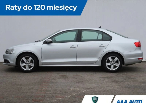 Volkswagen Jetta cena 36500 przebieg: 125947, rok produkcji 2012 z Biały Bór małe 121